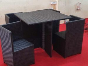 Four seater chair with center table